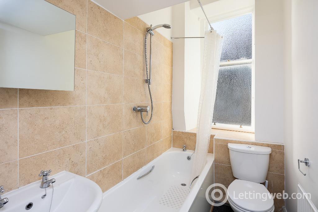 Property to rent in Bruntsfield Place, Bruntsfield, Edinburgh, EH10 4EQ