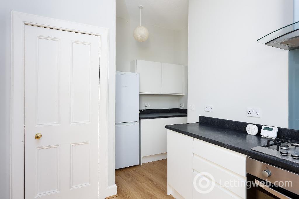 Property to rent in Bruntsfield Place, Bruntsfield, Edinburgh, EH10 4EQ
