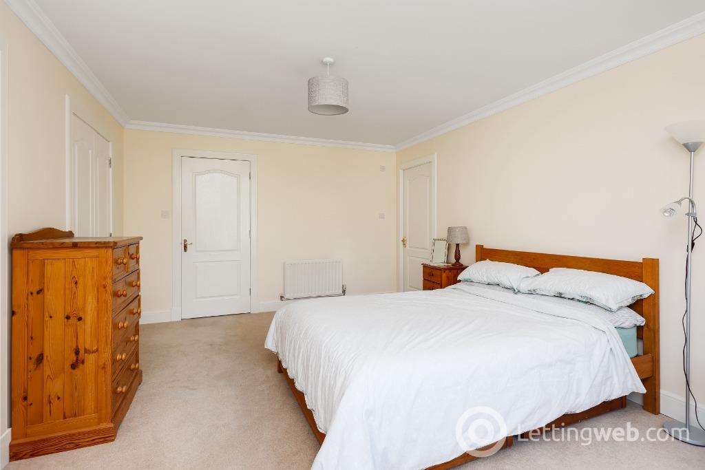 Property to rent in Rattray Drive, Greenbank, Edinburgh, EH10 5TH