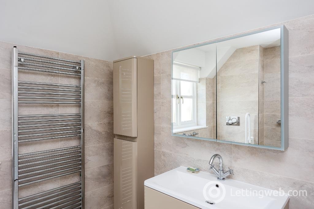 Property to rent in Rattray Drive, Greenbank, Edinburgh, EH10 5TH