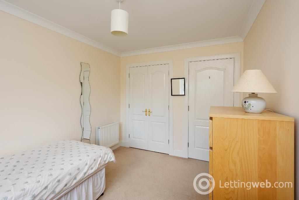 Property to rent in Rattray Drive, Greenbank, Edinburgh, EH10 5TH