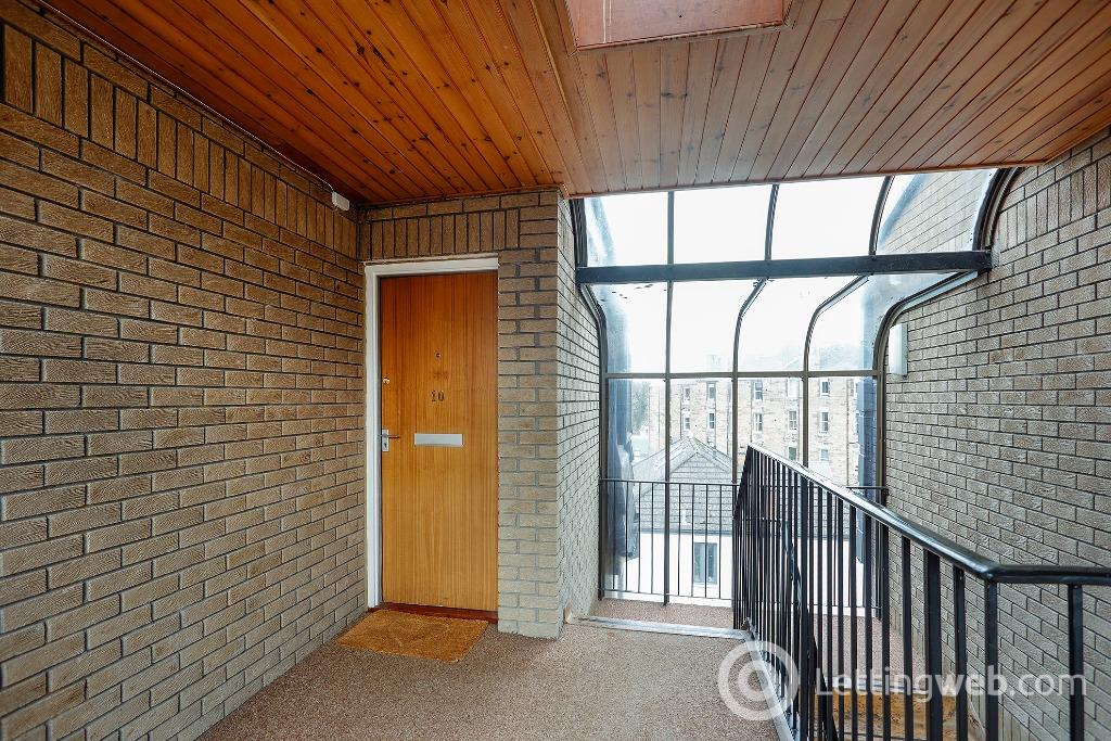 Property to rent in Belhaven Place, Morningside, Edinburgh, EH10 5JN