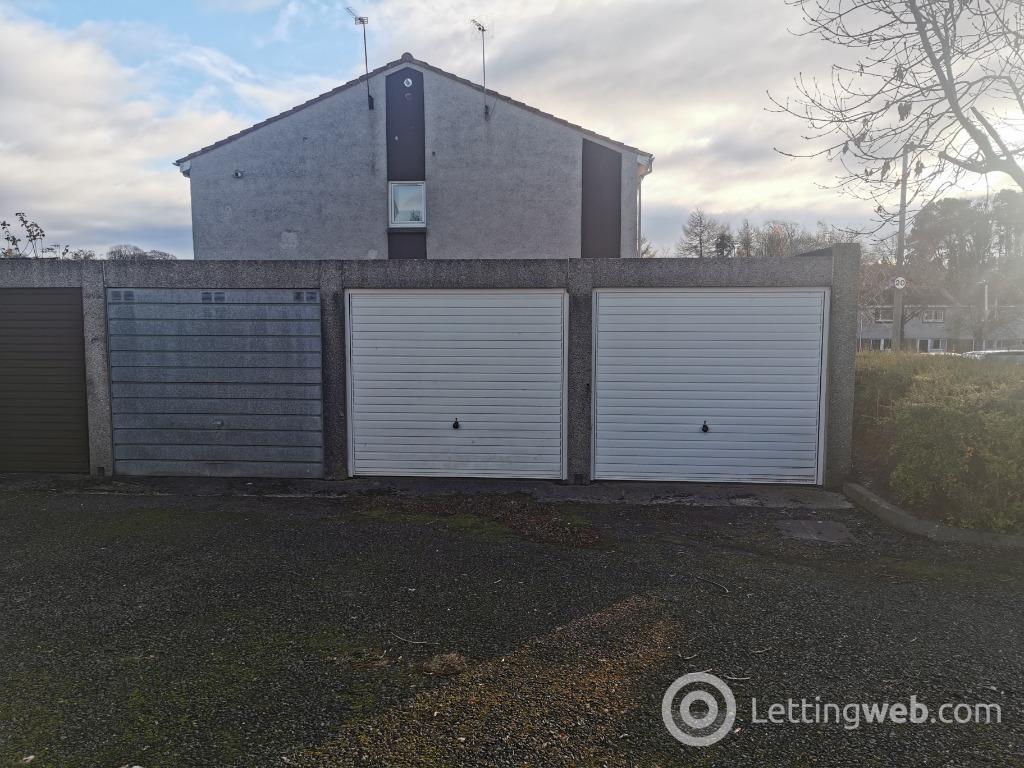 Property to rent in Howdenhall Loan, Howdenhall, Edinburgh, EH16 6UY