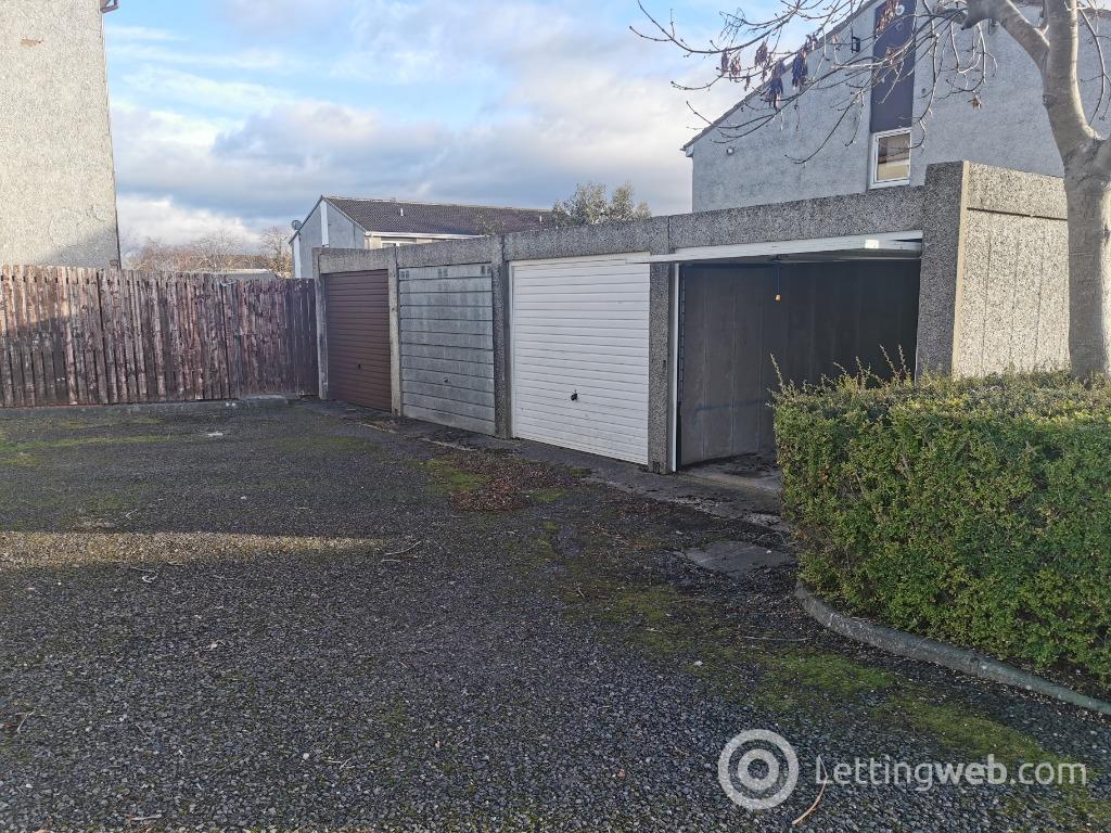 Property to rent in Howdenhall Loan, Howdenhall, Edinburgh, EH16 6UY