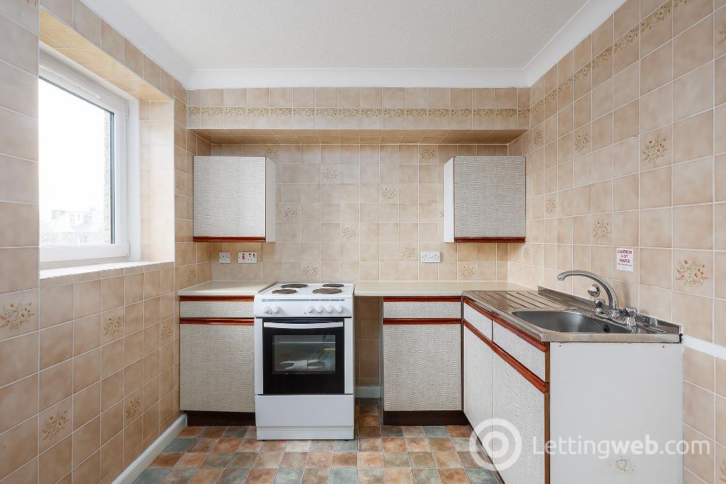 Property to rent in Mount Grange, Marchmont, Edinburgh, EH9 2QY