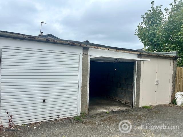 Property to rent in Oxgangs Farm Grove, Oxgangs, Edinburgh, EH13 9PW