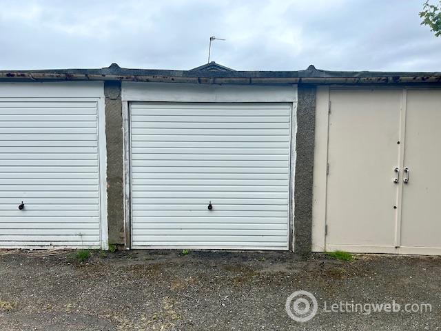Property to rent in Oxgangs Farm Grove, Oxgangs, Edinburgh, EH13 9PW
