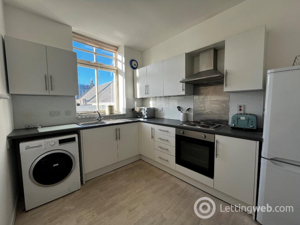Property to rent in George Street, City Centre, Aberdeen, AB25 1HU