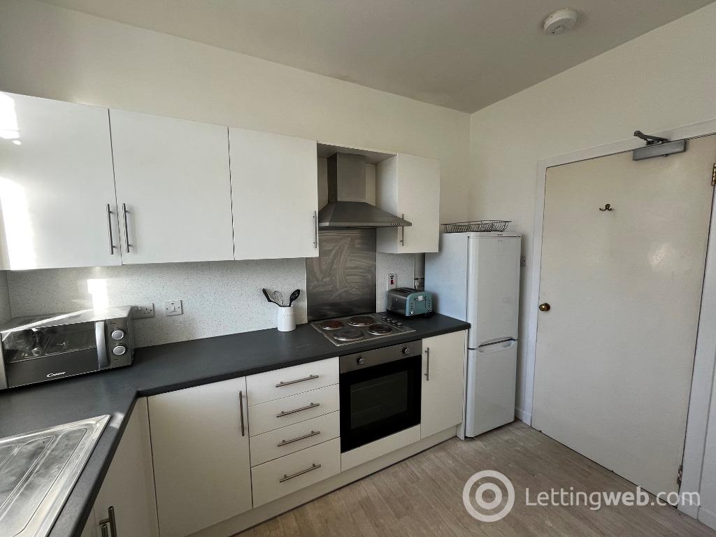 Property to rent in George Street, City Centre, Aberdeen, AB25 1HU