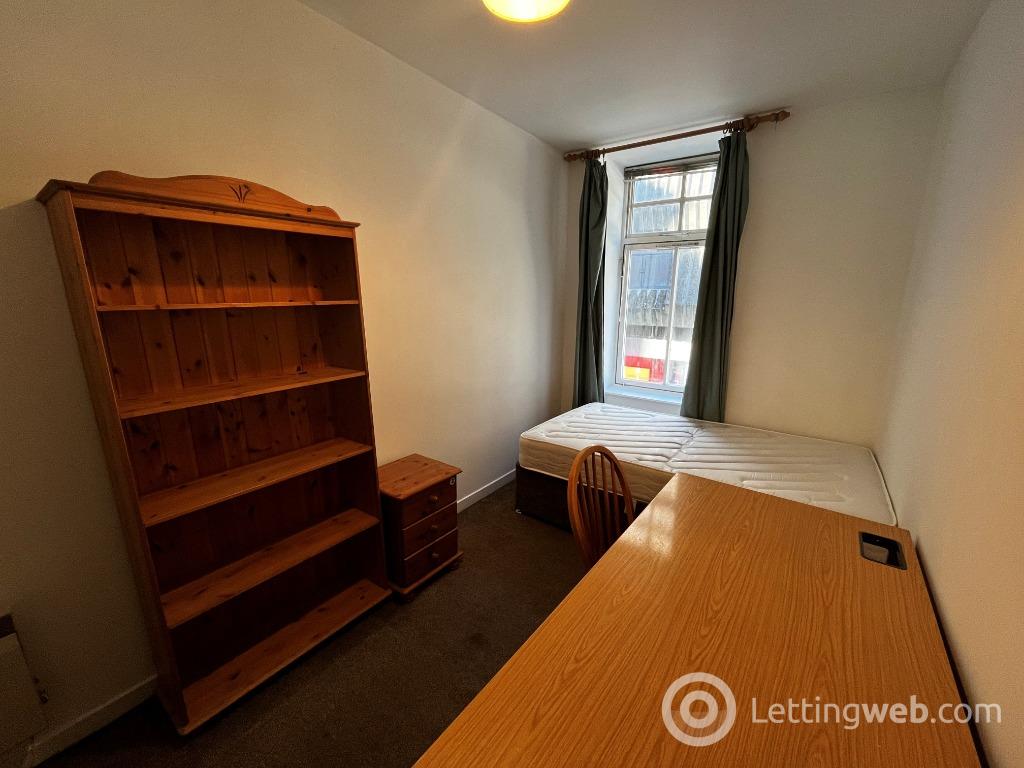 Property to rent in George Street, City Centre, Aberdeen, AB25 1HU