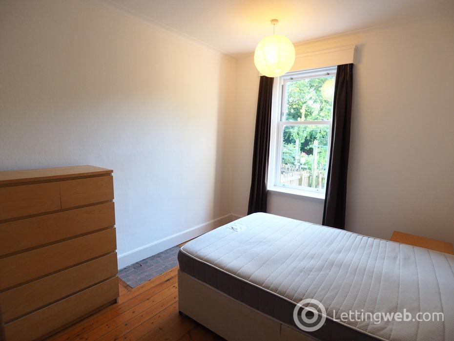 Property to rent in Rosebank Grove, Trinity, Edinburgh, EH5 3QN