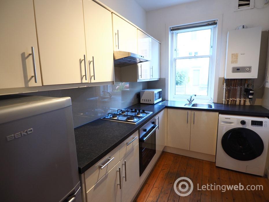 Property to rent in Rosebank Grove, Trinity, Edinburgh, EH5 3QN