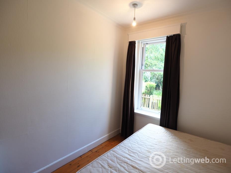 Property to rent in Rosebank Grove, Trinity, Edinburgh, EH5 3QN