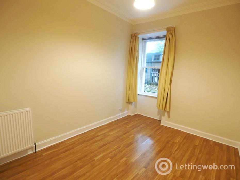 Property to rent in Montague Street, Edinburgh, EH8 9QX