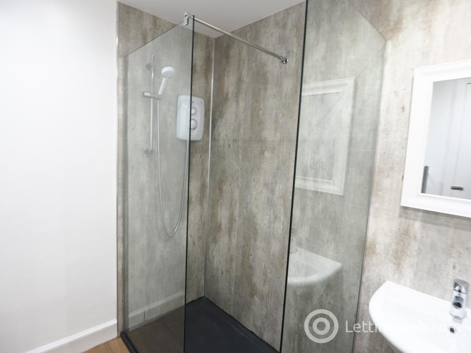 Property to rent in Montague Street, Edinburgh, EH8 9QX