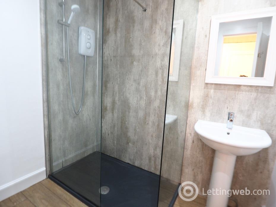 Property to rent in Montague Street, Edinburgh, EH8 9QX