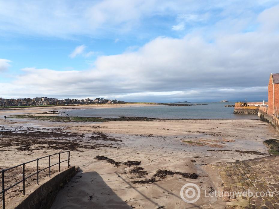 Property to rent in Victoria Road, North Berwick, EH39 4JL