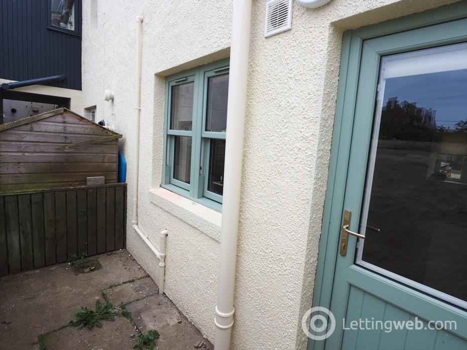 Property to rent in Melbourne Place, North Berwick, EH39 4JR