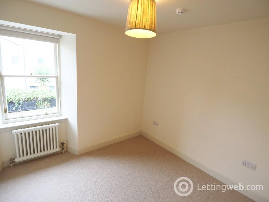 Property to rent in Melbourne Place, North Berwick, EH39 4JR