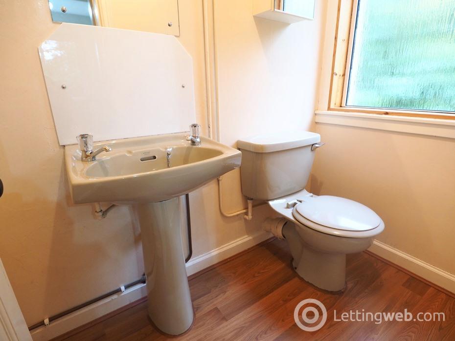 Property to rent in Seacliff Cottages