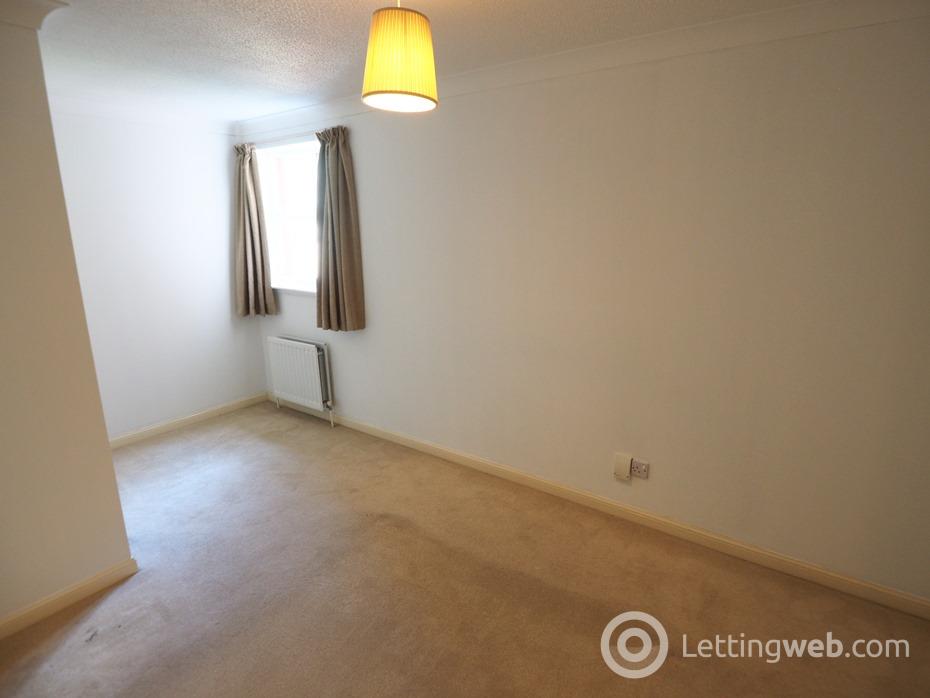 Property to rent in Silvermills, Edinburgh, EH3 5BF