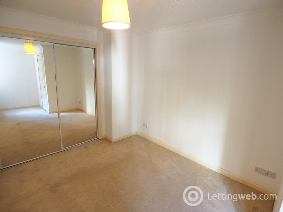 Property to rent in Silvermills, Edinburgh, EH3 5BF