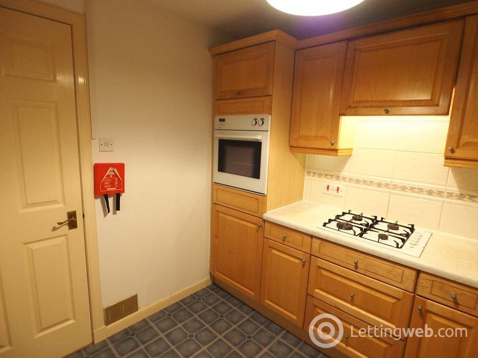 Property to rent in Silvermills, Edinburgh, EH3 5BF