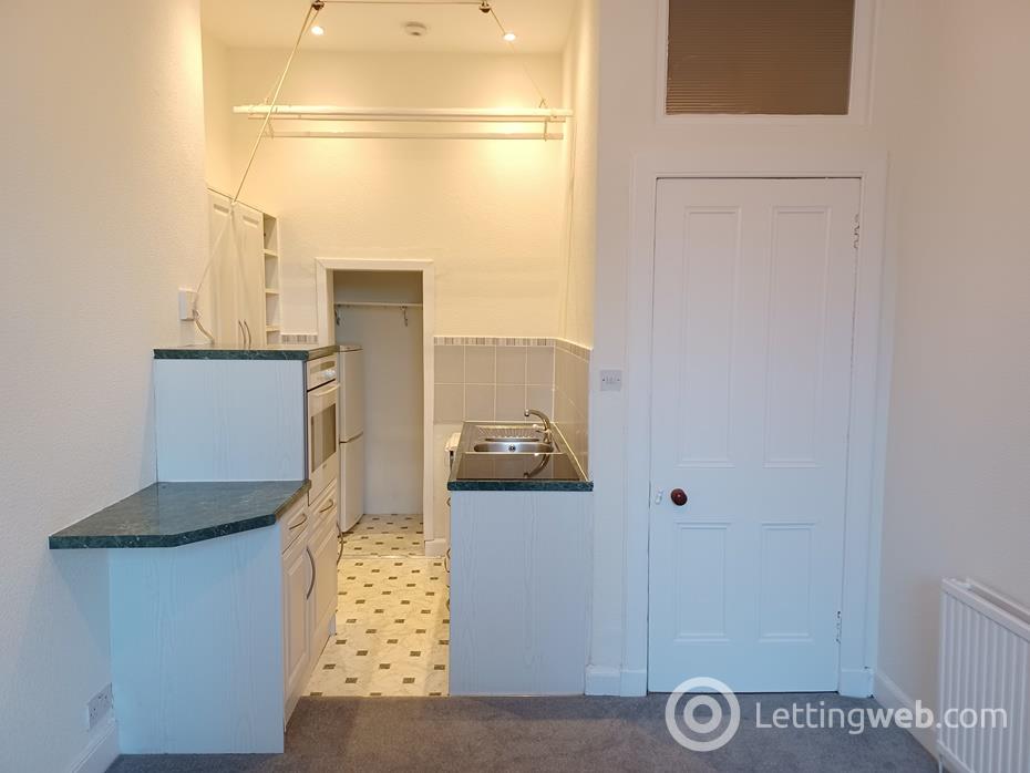 Property to rent in Marchmont Street