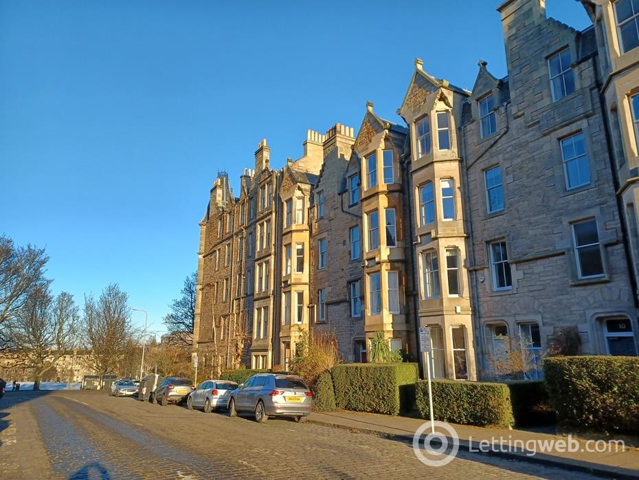 Property to rent in Marchmont Street