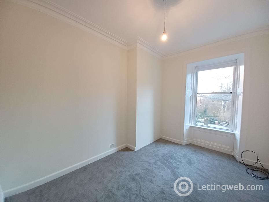 Property to rent in Marchmont Street