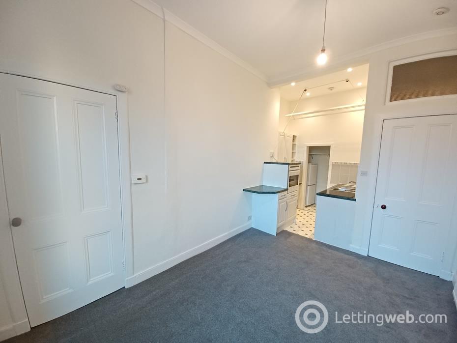 Property to rent in Marchmont Street