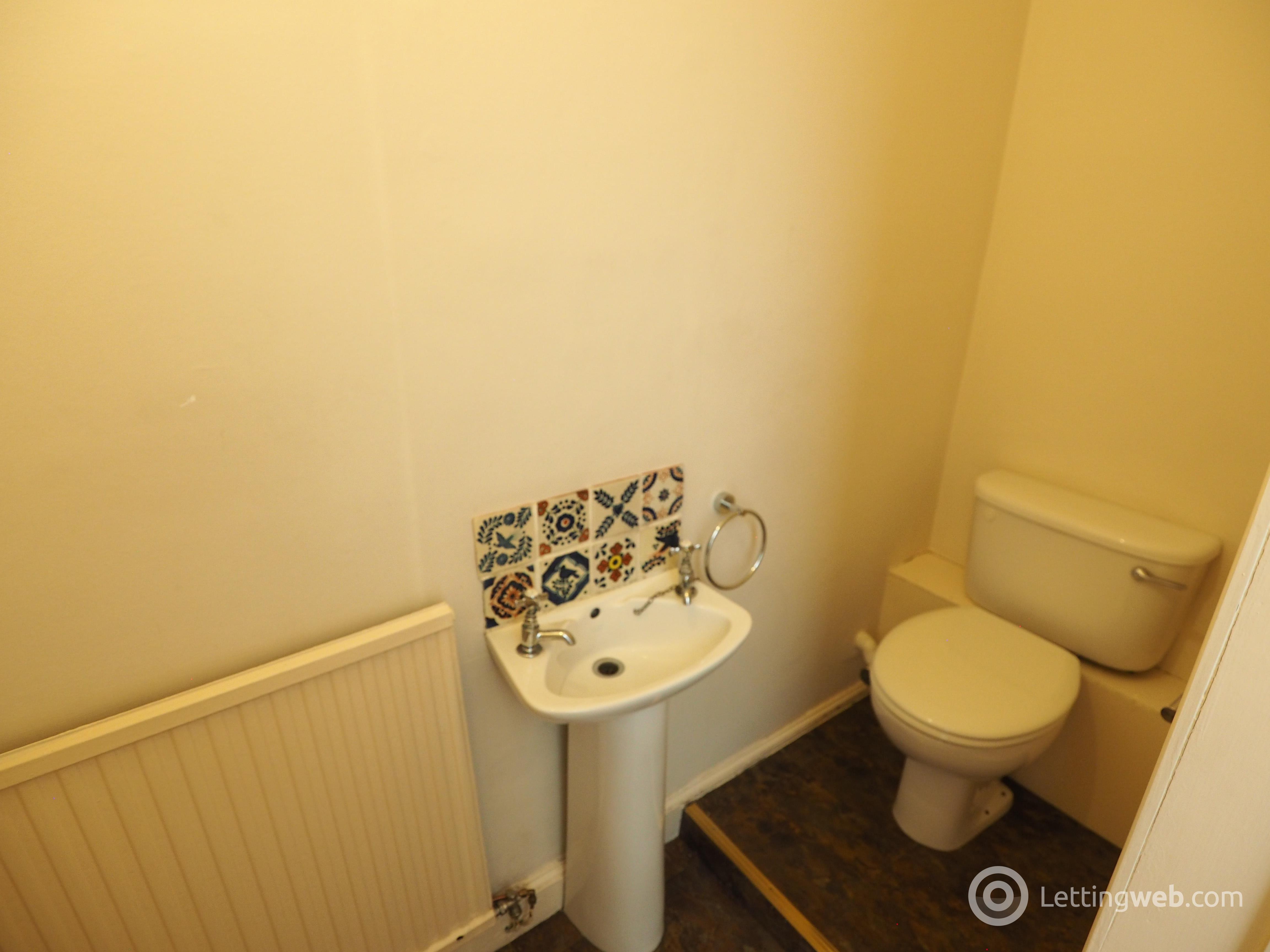 Property to rent in Windsor Gardens