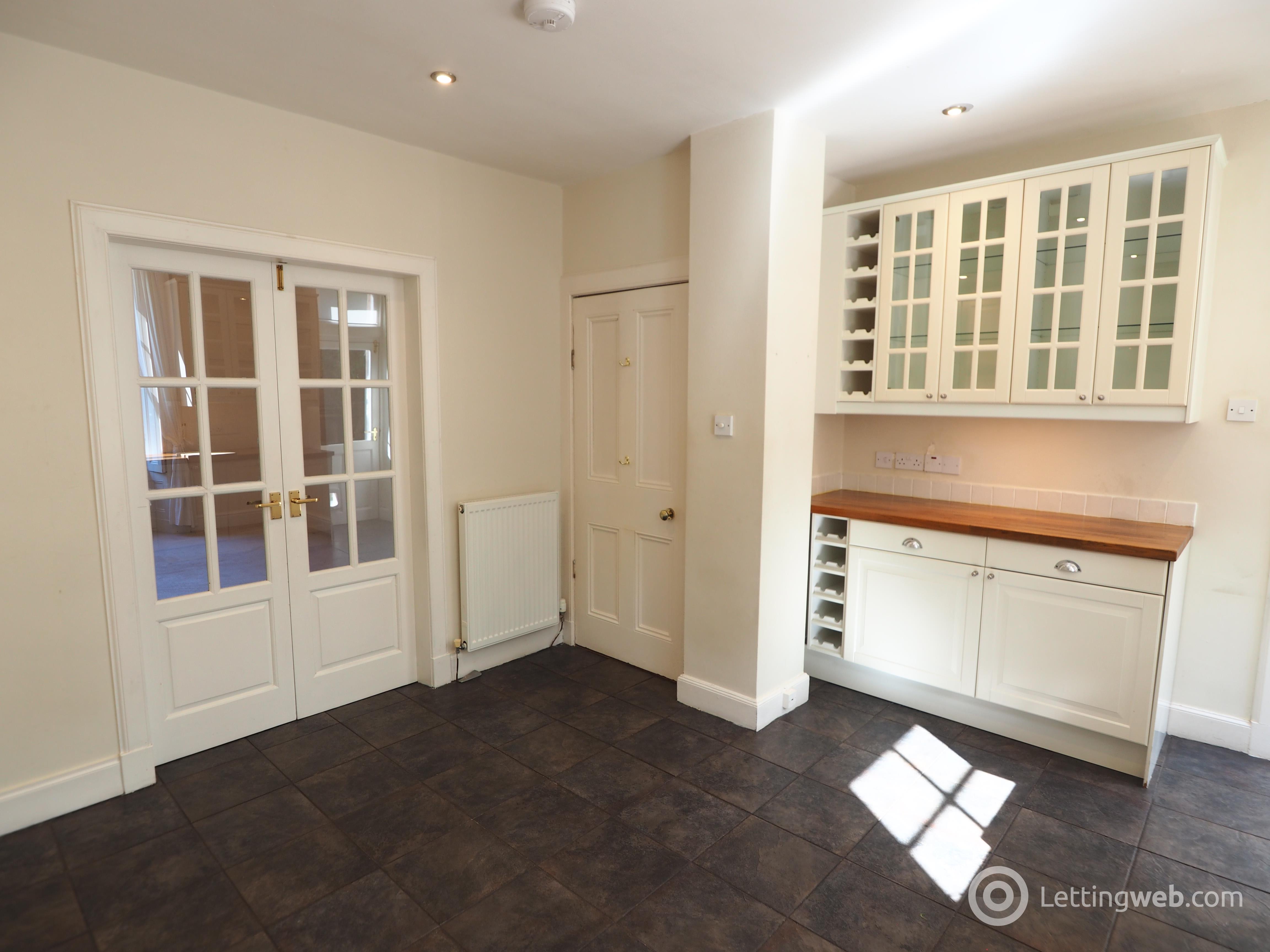 Property to rent in Windsor Gardens
