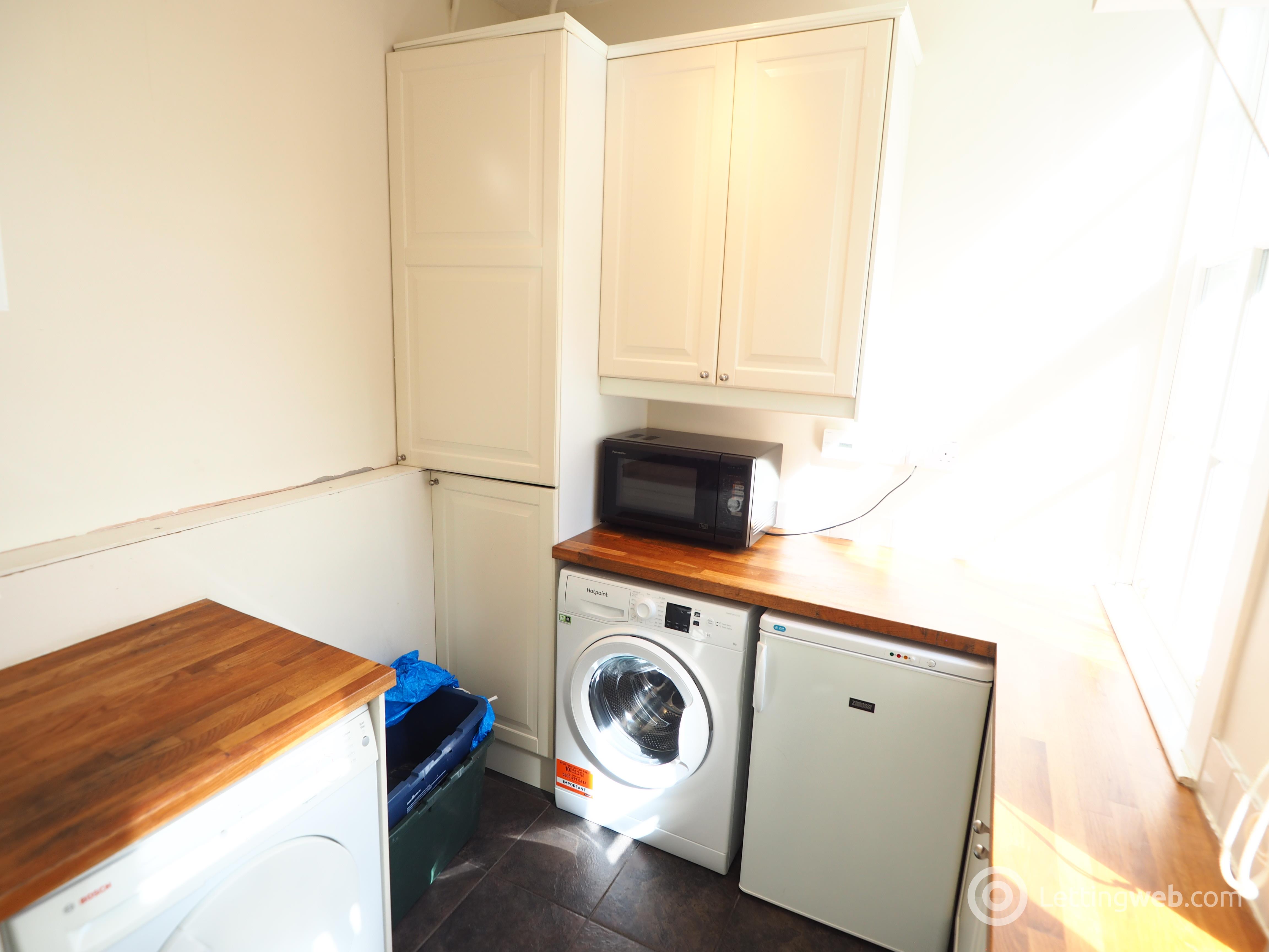 Property to rent in Windsor Gardens