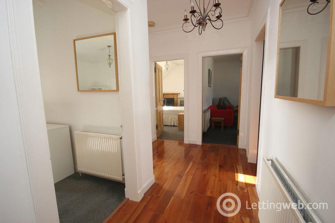 Property to rent in Perth Road, Dundee