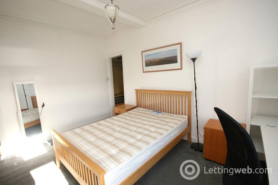 Property to rent in Perth Road, Dundee