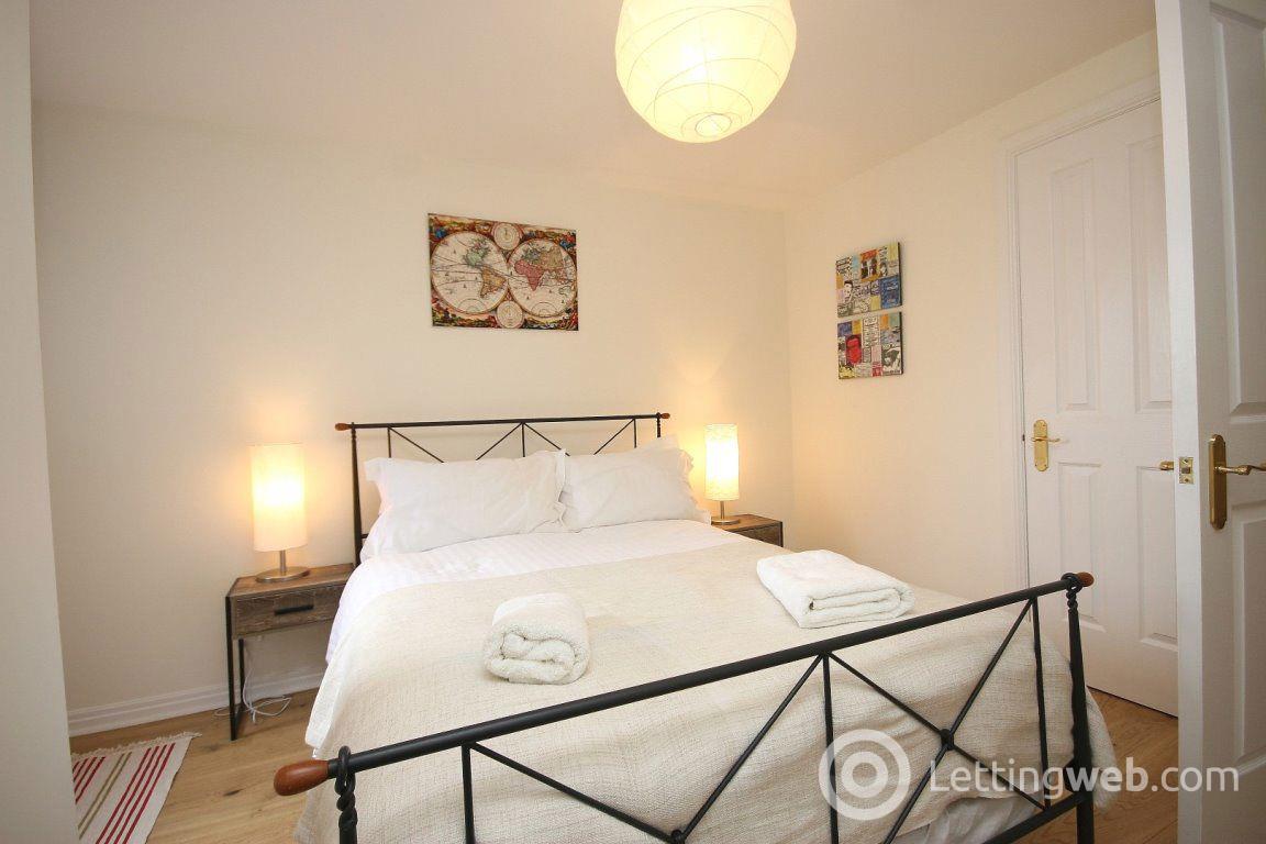Property to rent in St Stephen Street, Stockbridge, Edinburgh