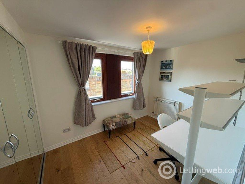 Property to rent in St Stephen Street, Stockbridge, Edinburgh