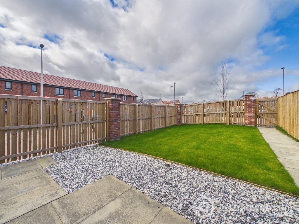 Property to rent in Stonebyres Road, Winchburgh, West Lothian, EH52 6BZ
