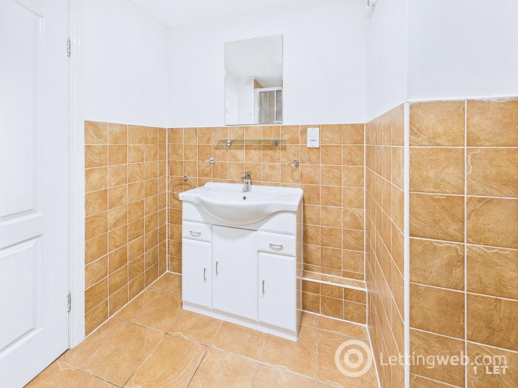 Property to rent in North Werber Place, Fettes, Edinburgh, EH4 1TE