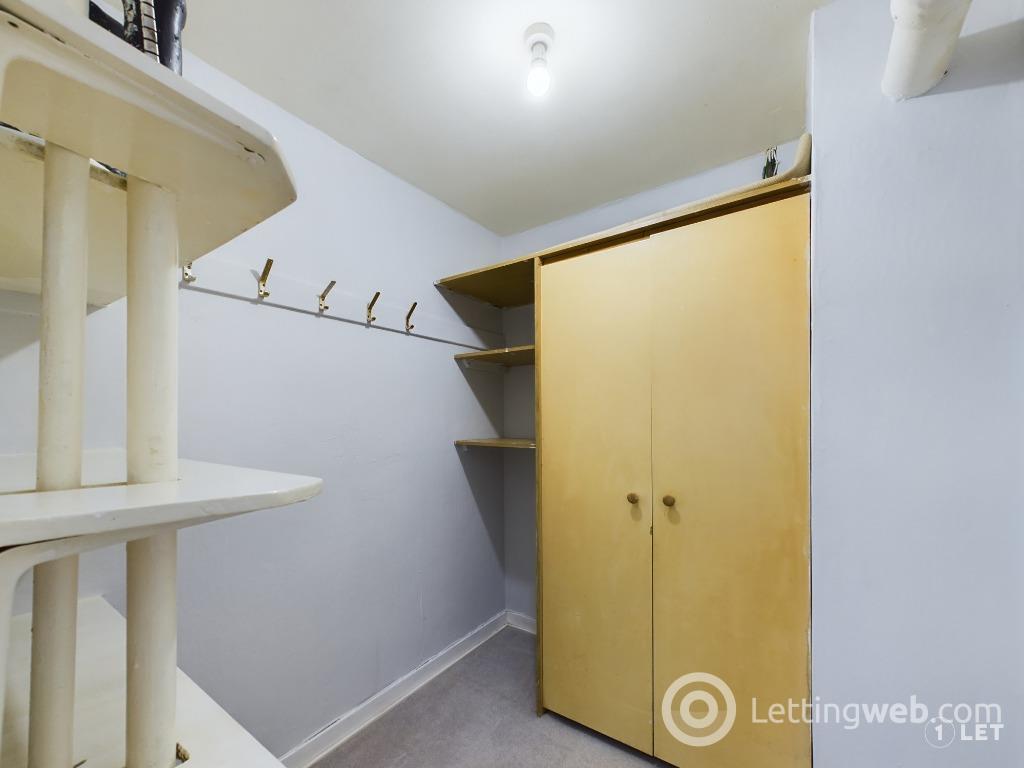 Property to rent in Calder Gardens, Sighthill, Edinburgh, EH11 4LE