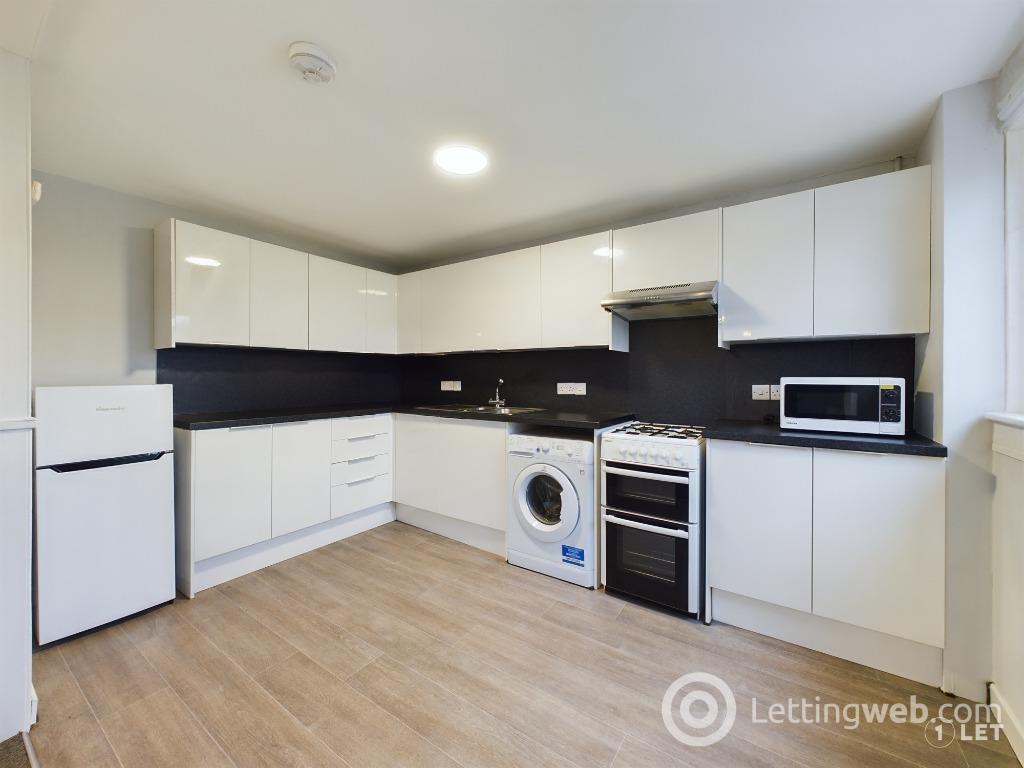 Property to rent in Calder Gardens, Sighthill, Edinburgh, EH11 4LE