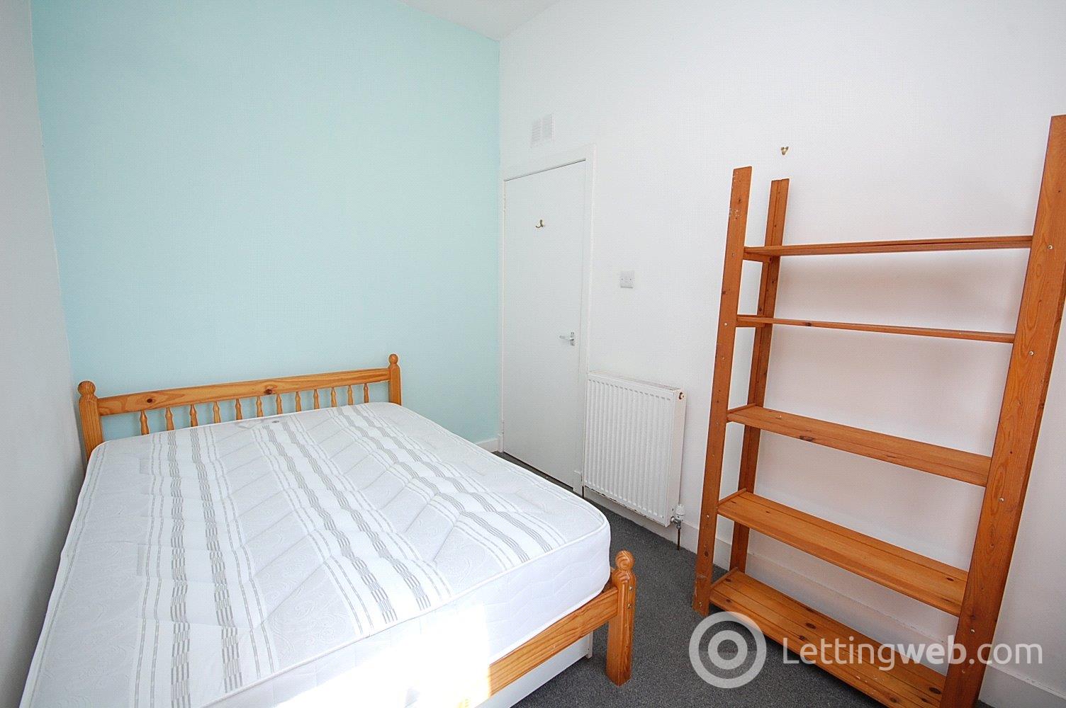 Property to rent in Balmoral Place, Ground Floor Right, Aberdeen, AB10