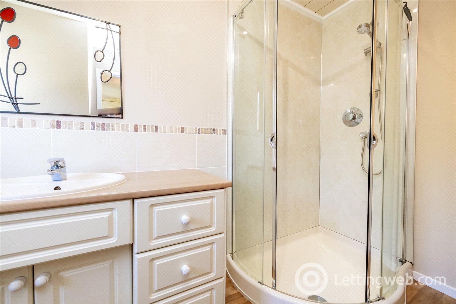 Property to rent in Kirkbrae Avenue, Cults, Aberdeen, AB15