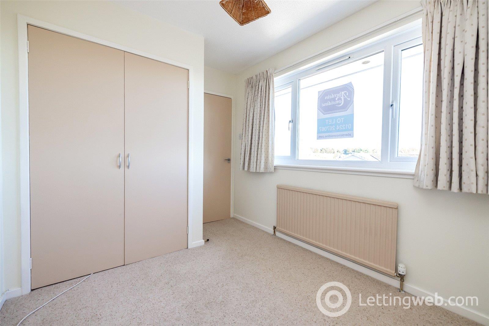 Property to rent in Kirkbrae Avenue, Cults, Aberdeen, AB15