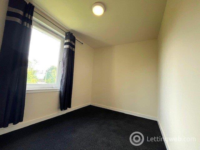 Property to rent in Middlefield Crescent, Aberdeen, AB24