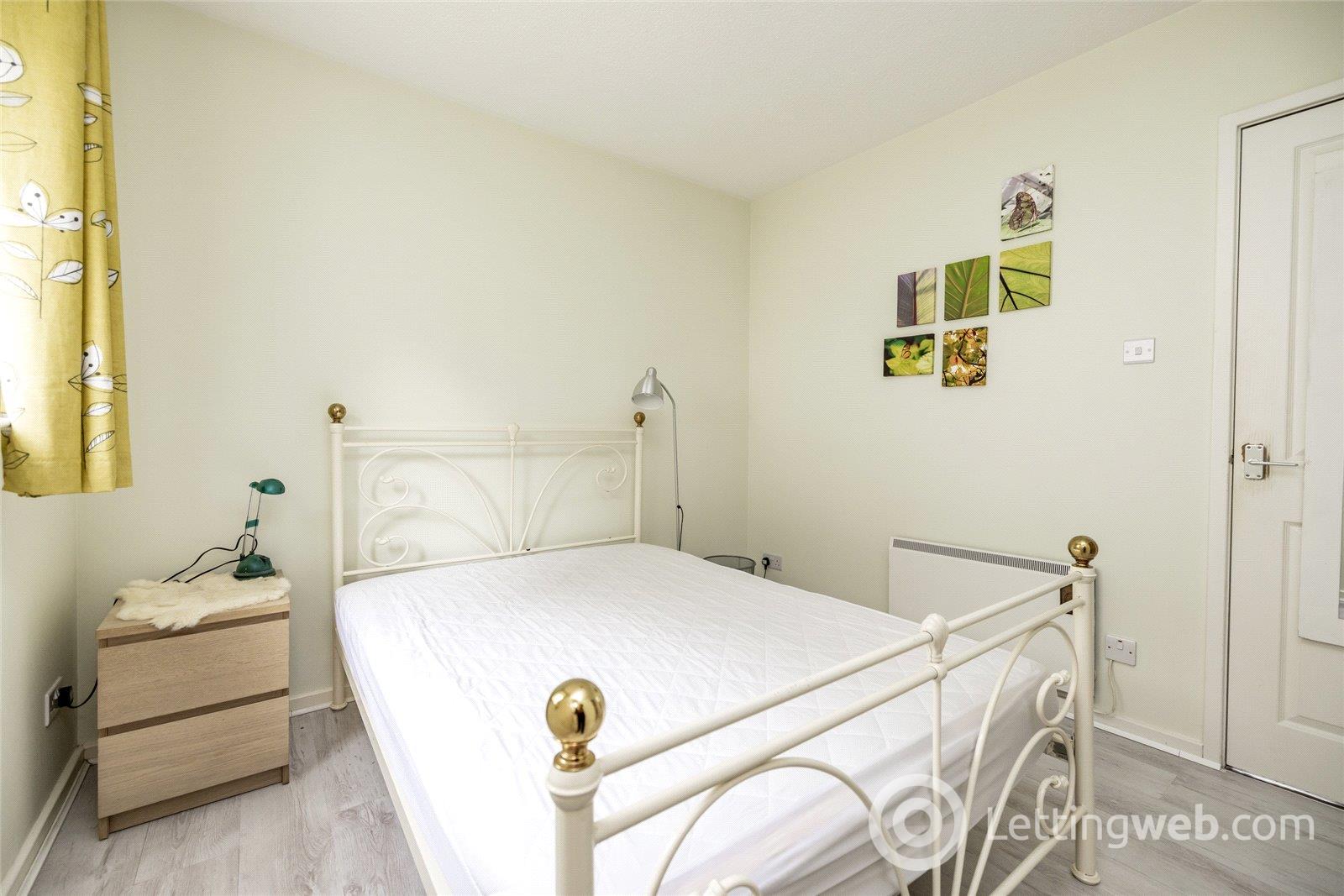 Property to rent in Virginia Street, Aberdeen, AB11
