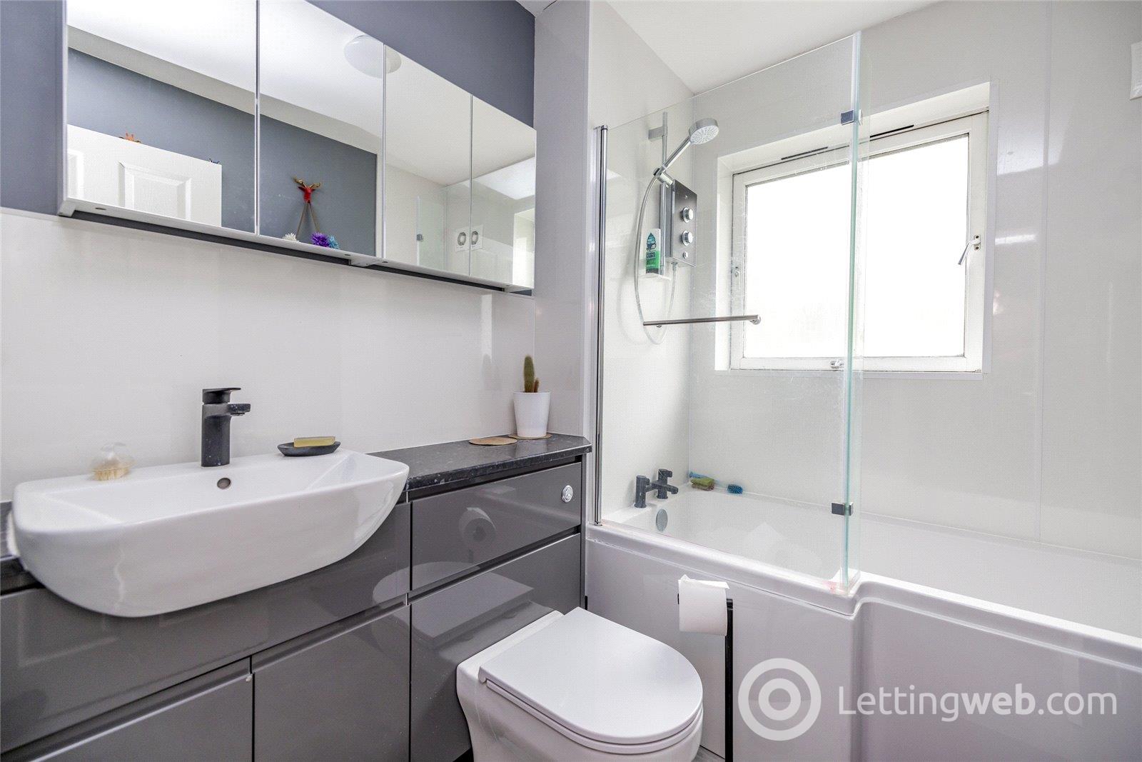 Property to rent in Virginia Street, Aberdeen, AB11