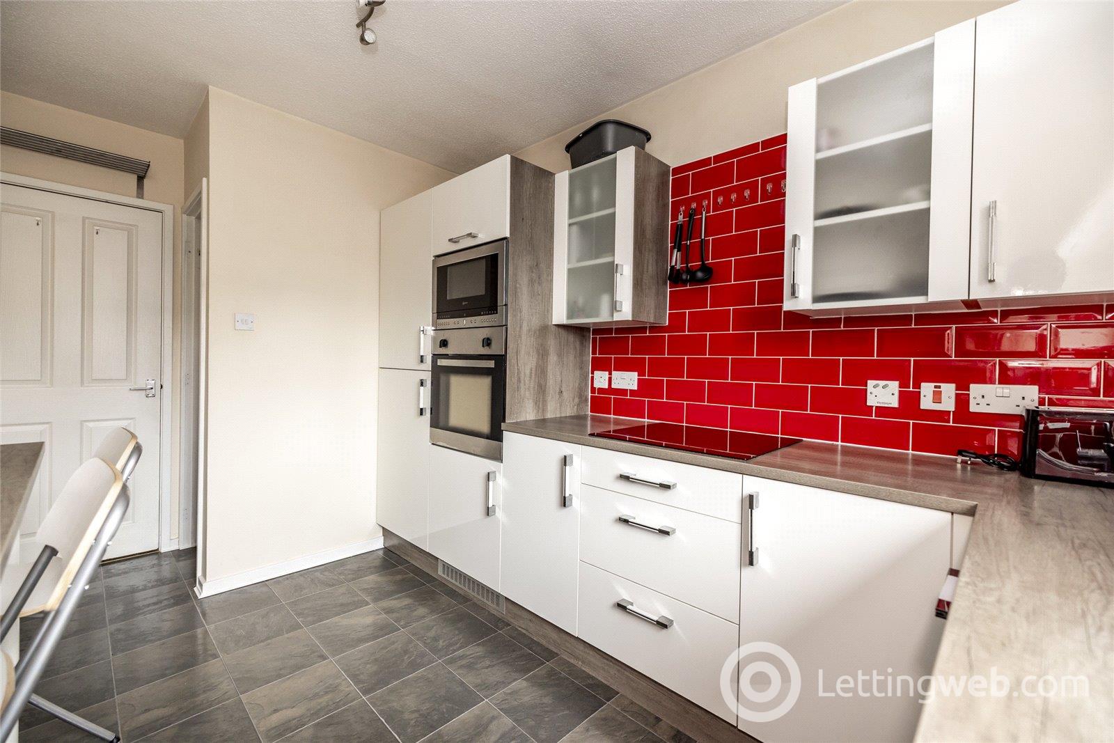 Property to rent in Virginia Street, Aberdeen, AB11