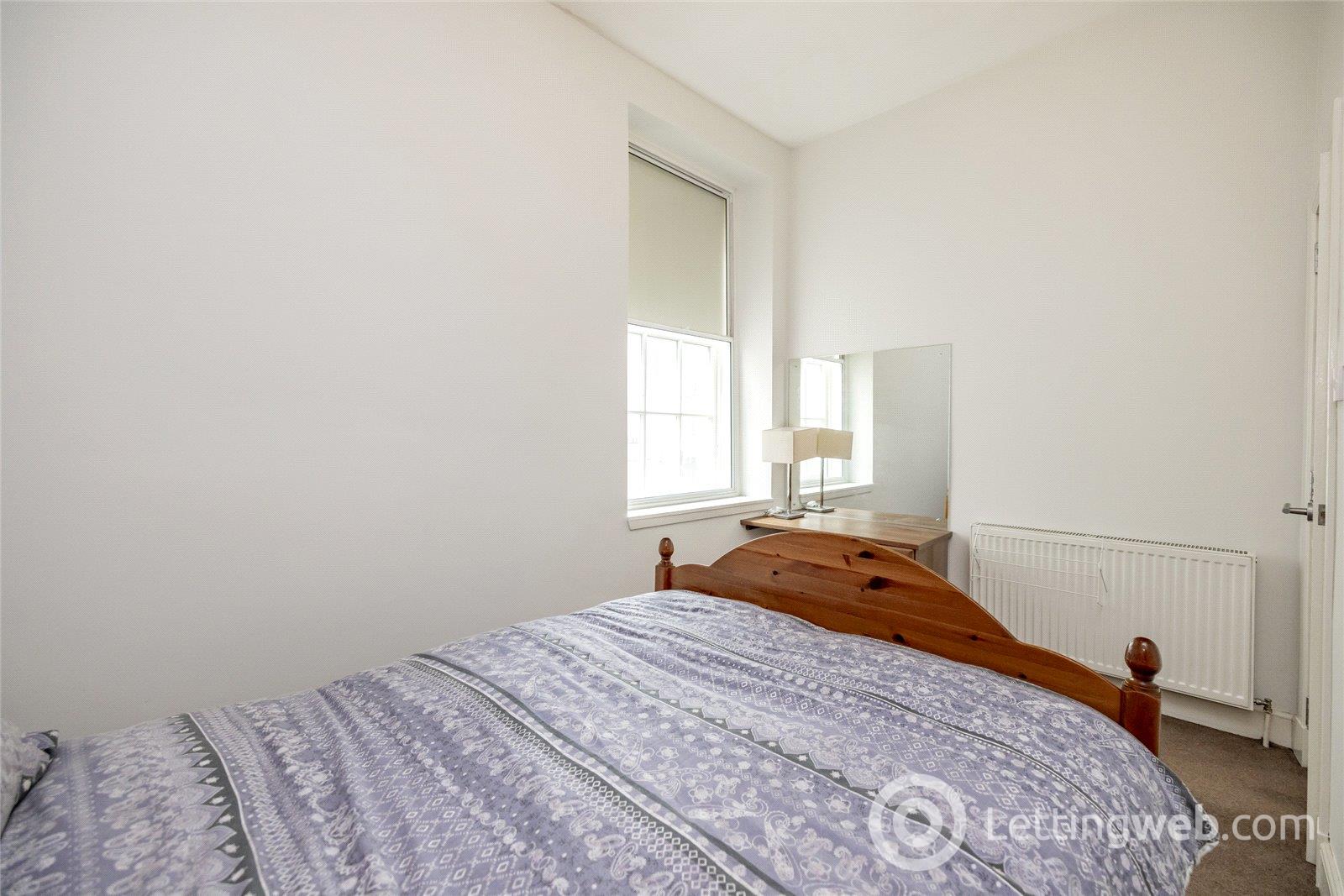 Property to rent in King Street, Aberdeen, AB24